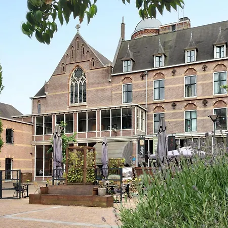 2 Bedroom Lovely In Oud Gastel * Oud-Gastel